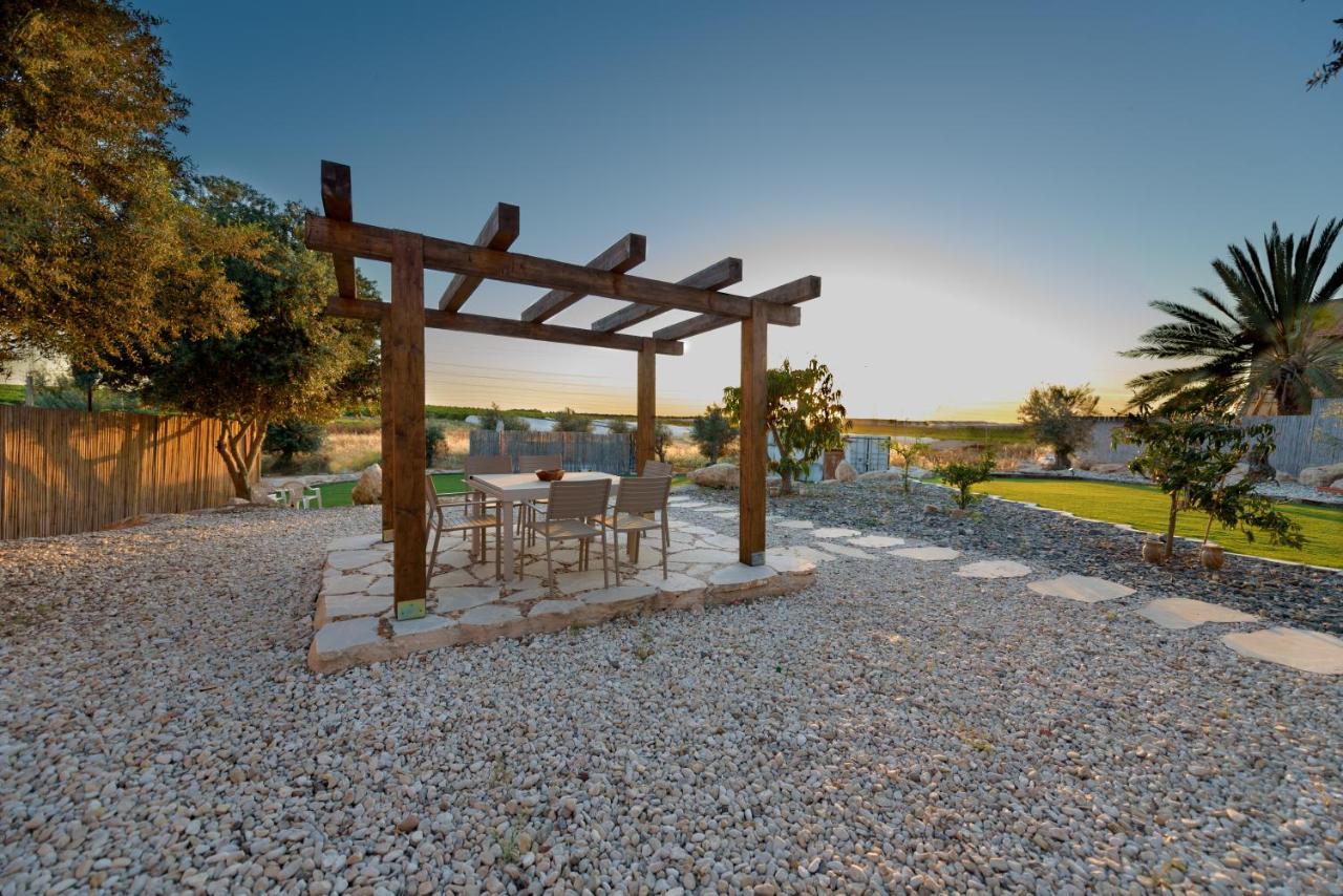 Hemdat Nefesh Eitan Exterior photo