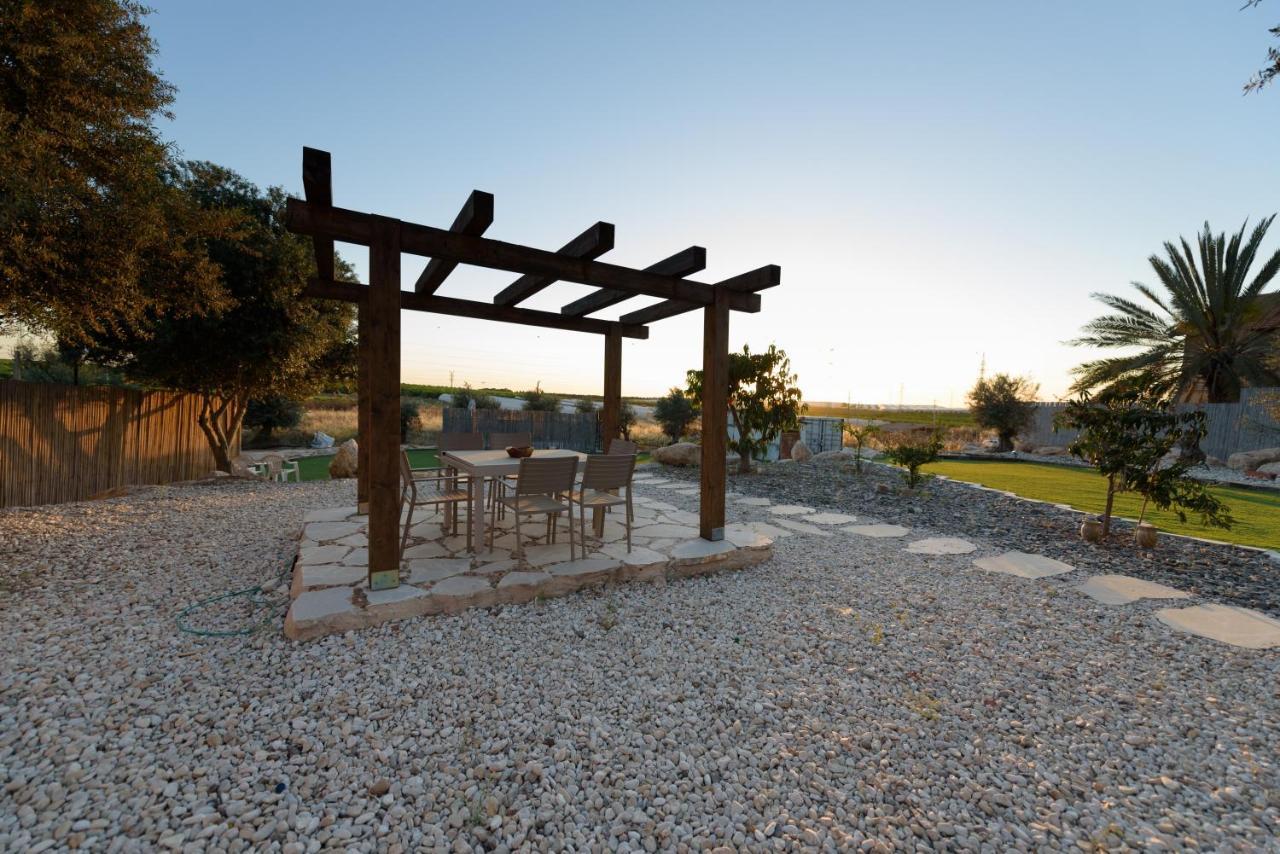 Hemdat Nefesh Eitan Exterior photo